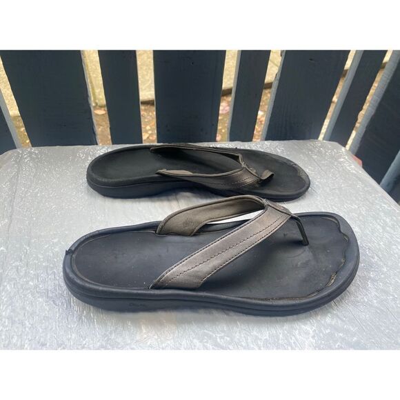 Olukai Women’s Metallic Gray Flip Flop Sz 9 US - Picture 6 of 10